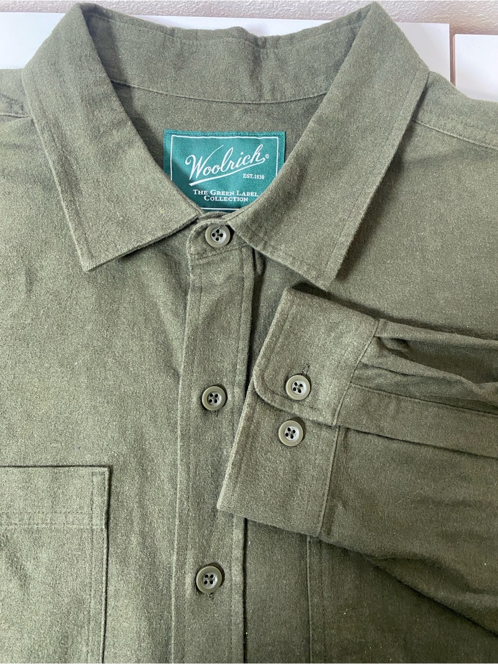 Woolrich Men's XXL Green Label
Chamois Long Sleeve Button Up Shirt
Army Green - Picture 2 of 7